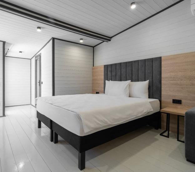 room thumbnail